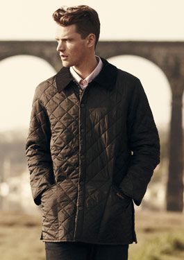 Barbour Liddesdale Jacket Barbour Aesthetic, Barbour Liddesdale, Country Mens Fashion, Barbour Quilted Jacket, Barbour Style, Mens Summer Fashion Beach, Everyday Jacket, Country Attire, Preppy Fashion