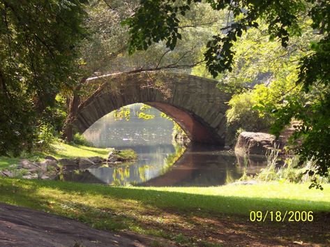 Gapstow Bridge - Central Park Bridge Photography, Fine Art Landscape Photography, Landscape Photography Nature, Spring Prints, Pretty Landscapes, Landscape Art Painting, Watercolor Landscape Paintings, Aesthetic Photos, Landscape Pictures