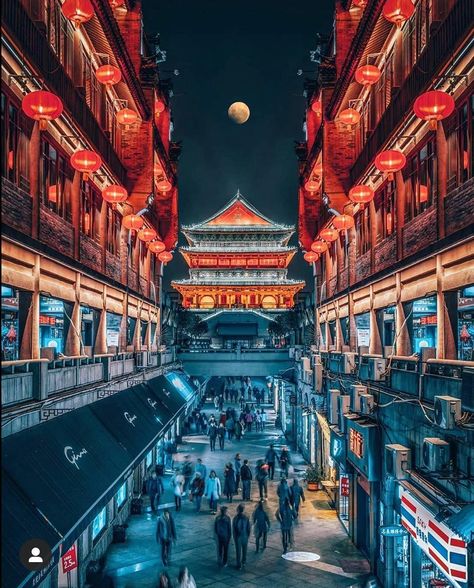 Photo by @youknowcyc  A dream place to be any day. Views - -  #chinatravel #china #travel #chinatrip #travelchina #trave... Xian China, Mountain City, Vision Board Photos, Asian Architecture, Nature Tour, Chinese Architecture, China Travel, Old City, Travel Photos