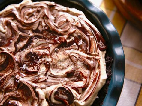 Get Tahini Fudge Pie  Recipe from Food Network Tahini Fudge, Fudge Pie Recipe, Girl Meets Farm, Fudge Pie, Chocolate Sandwich, Chocolate Sandwich Cookies, Pie Dessert, Pie Recipe, Sweets Treats