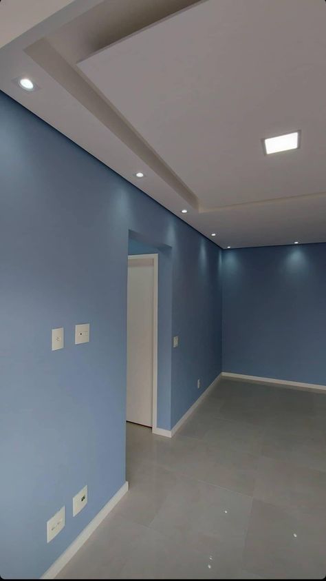 Wall Paint Colour Combination, Small Room Setup, Luxury Room Design, Room Paint Designs, Building Design Plan, Room Color Combination, Wall Color Combination, Interior Ceiling Design, Wooden Front Door Design