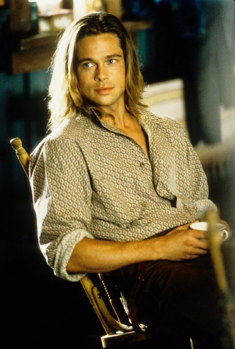 I had this exact poster on my wall in HS/College.  If I had a boy I was going to name him, Tristan.  (Brad Pitt as Tristan Ludlow in Legends Of The Fall) Brad Pitt Movies, Man With Long Hair, Ocean's Eleven, Legends Of The Fall, 동화 삽화, Kris Kristofferson, Septième Art, Chad Michael Murray, Color Images