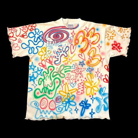 Airbrushed vintage t shirt that bring good luck to the wearer. handmade with love Painted On Clothing, Airbrushed Clothes, Airbrush Art Ideas, Airbrush Clothing, Airbrushed Shirts, Airbrush Fashion, Airbrush Tshirt, Airbrush Clothes, Tshirt Design Diy