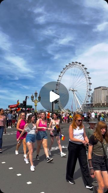 𝑬𝒙𝒄𝒊𝒕𝒊𝒏𝒈 𝑻𝒐𝒖𝒓𝒊𝒔𝒎 on Instagram: "#reels #london #londonlife #2024London #reelsvideo #uk #karasevda #instagram #europe #westminster #westminsterbridge #elizabethtower #excitingtourism #walking #travel #tourism" Westminster Bridge, London Life, Travel Tourism, Instagram Reels, Westminster, Tourism, Tower, Walking, London