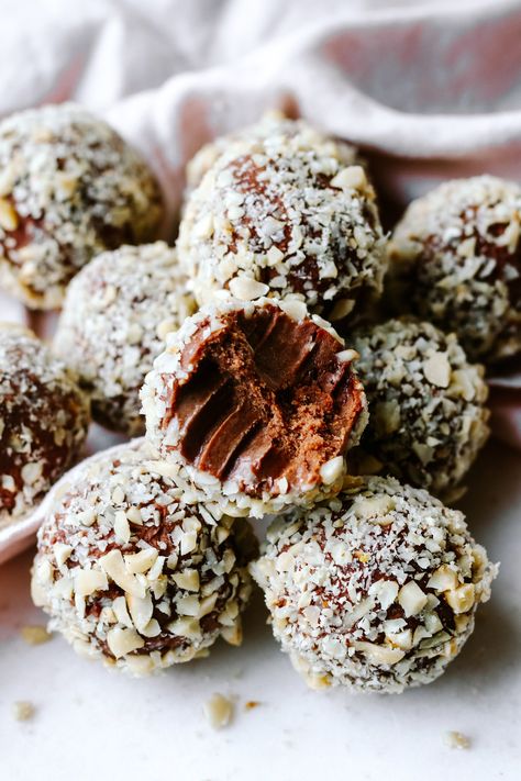 Hazelnut Praline Truffles — Grow the Grin Hazelnut Truffles Recipe, Vegan Pralines Recipe, Vegan Pralines, Brazilian Truffles, Pralines Recipe, Healthy Nutella, Praline Recipe, Vegan Truffles, Vegan Nutella