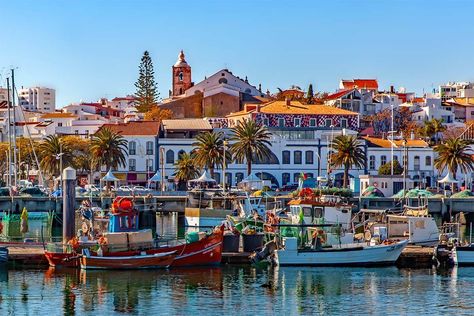 7 BEST Towns to Visit in Algarve, Portugal (+Map & Tips) Portugal Resorts, Portugal Map, Portugal Beach, Portugal Vacation, Lagos Portugal, Portugal Travel Guide, Portuguese Culture, Sintra Portugal, Albufeira