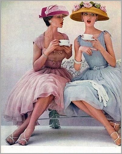 When ladies looked and dressed like ladies. The clothes have changed but the gossip will always stay the same. Tea Party Hats, Look Retro, Victoria Secrets, Vestidos Vintage, Moda Vintage, 가을 패션, 50s Fashion, 1950s Fashion, Vintage Love