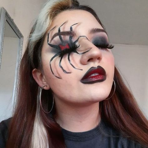 Black Widow Inspired Makeup, Black Widow Makeup Look, Black Widow Makeup Avengers, Black Widow Halloween Makeup, Black Widow Spider Makeup, Black Widow Costume Spider, Black Widow Spider Costume, Black Widow Makeup, Marvel Makeup