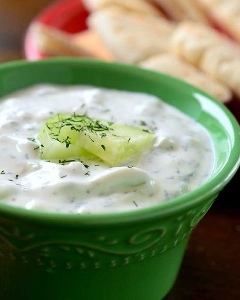 Tzatziki Sauce - Life's Ambrosia Greek Cucumber Sauce, Aoili Recipe, Tzatziki Sauce Recipe Easy, Cucumber Sauce, Tzatziki Sauce Recipe, Greek Yogurt Dips, Salsa Yogurt, Cucumber Yogurt, Salsa Fresca