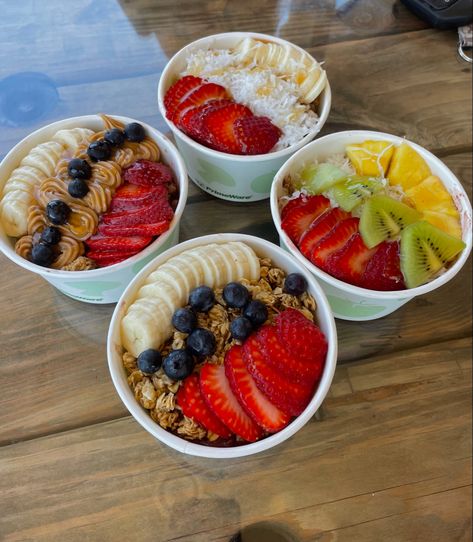 Snacks Aesthetic, Açai Bowls, Yogurt Bowls, Açaí Bowls, Acai Smoothie Bowl, Acai Bowls, Healthy Bars, Summer Foods, Healthy Juice Recipes