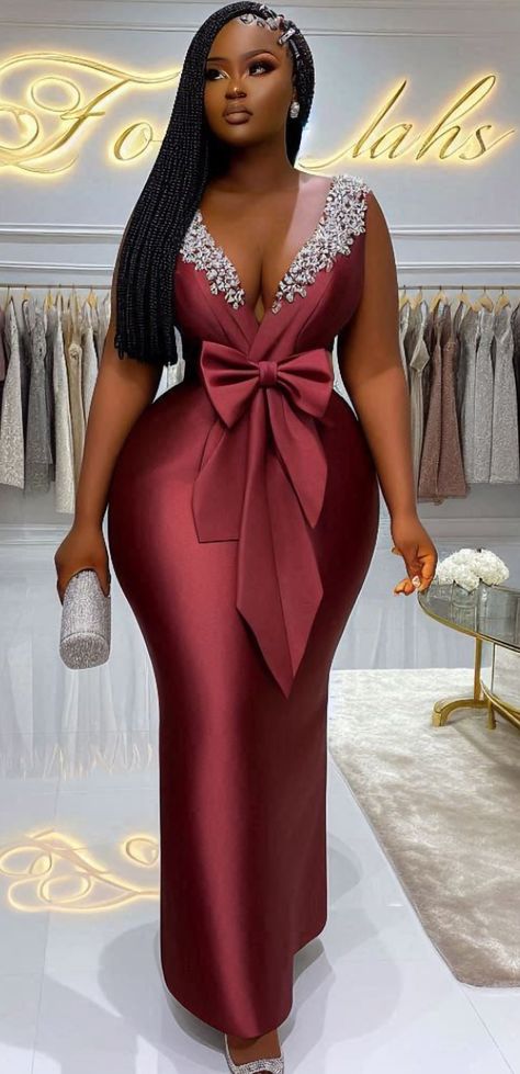 Credit: Folah Signature Cute Simple Dresses, Simple Dress Styles, Dinner Gowns, Classy Short Dresses, Classy Gowns, Chic Dress Classy, Dinner Dress Classy, Elegant Dresses Classy, African Fashion Women Clothing