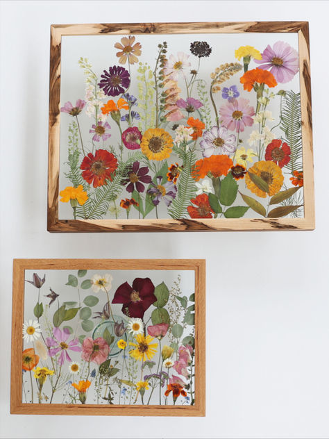 pressed flower frame Wildflower Crafts, Wedding Flowers Pressed Frame, Pressed Flower Art Diy Wedding Bouquets, Framed Wedding Bouquet Dried Flowers, Pressed Flower Art Picture Frames, Drying Flowers, Pressed Flower Art Picture Frames Wedding Bouquets, Pressed Flower Frame, Flower Frames