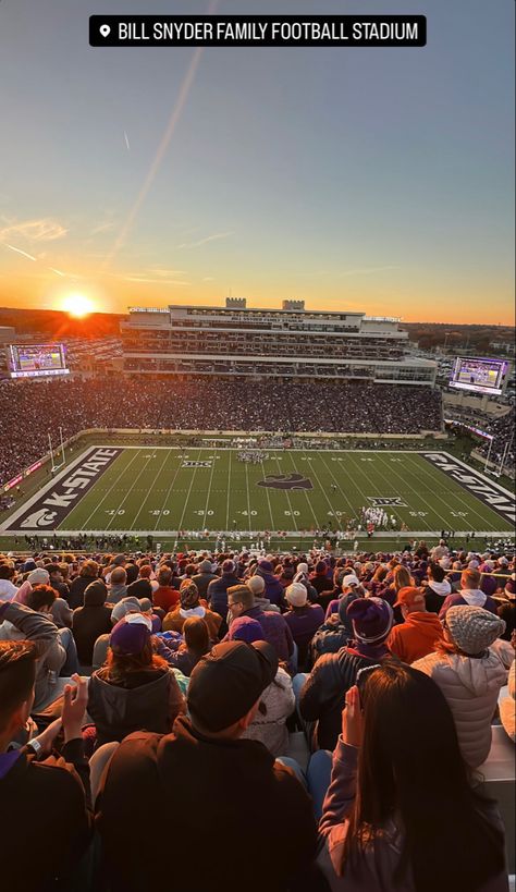 Kansas State Wildcats Wallpaper, Kansas State University Aesthetic, Kansas State Football, Stadium Wallpaper, Long Horns, Manhattan Kansas, Manhattan Ks, Kent State University, K State