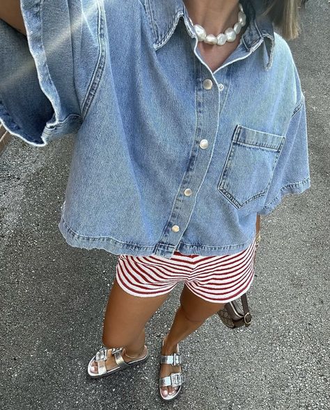 Cropped Button Down, Outfit Inspo Summer, Jean Vest, Instagram Theme, Mode Inspo, Looks Style, Vest Top, Spring Summer Outfits, Lapel Collar