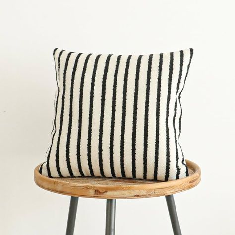 Amazon.com: Jonhier Black Striped Lumbar Boho Throw Pillow Cover, Modern Boucle Textured Rectangle Pillowcase for Sofa Couch Bed, Neutral Farmhouse Accent Decorative Cushion Cover for Living Room, 12 x 20 inch : Home & Kitchen Floor Couches, Black And White Throw Pillows, Office Sunroom, House Entryway, Sunroom Patio, Neutral Farmhouse, Boho Throw Pillow, Retro Country, Big Pillows