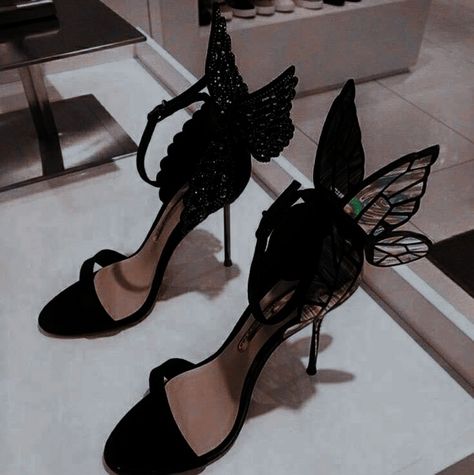 Mafia Queen, Butterfly Heels, Pretty Heels, Fancy Heels, Packing Hacks, Fashion Shoes Heels, Cute Shoes Heels, Shoes Heels Classy, Dark Feminine Aesthetic