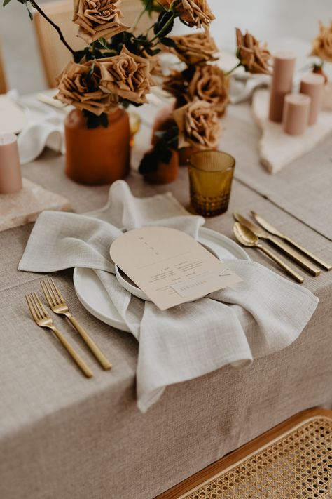 Wedding Reception Inspiration, Neutral Wedding, Deco Floral, Wedding Table Settings, Wedding Tablescapes, Event Styling, Table Style, Reception Decorations, Place Settings