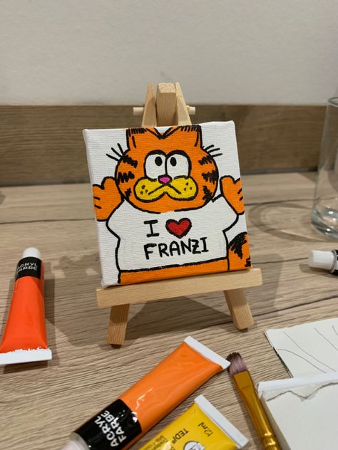 mini Garfield painting Garfield Painting, Art And Crafts, Bday Ideas, Art Crafts, Canvas Painting, Paintings, Canvas, Gifts, Quick Saves