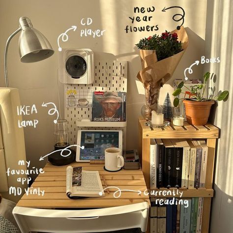 Fun Journal Ideas, Small Study Table, Music Widget, Bookstagram Aesthetic, Study Desk Decor, Aesthetic Desk, Uni Room, Dekorasi Kamar Tidur, Study Room Decor