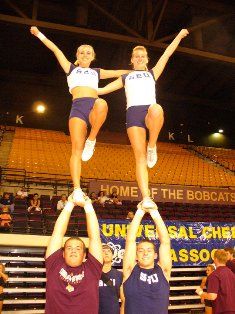 Texas State - Bobcats! Cheer Pyramids, Cheer Moves, Cheer Jumps, Cool Cheer Stunts, Cheer Team Pictures, Youth Cheer, Cheer Photography, Cheer Routines, Cheerleading Coaching