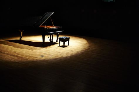 5 Steps to Better Classical Concerts Piano On Stage, Morning Songs, Piano Art, Piano Video, Your Lie In April, Color Reference, Under The Lights, You Lied, Shoot Inspiration