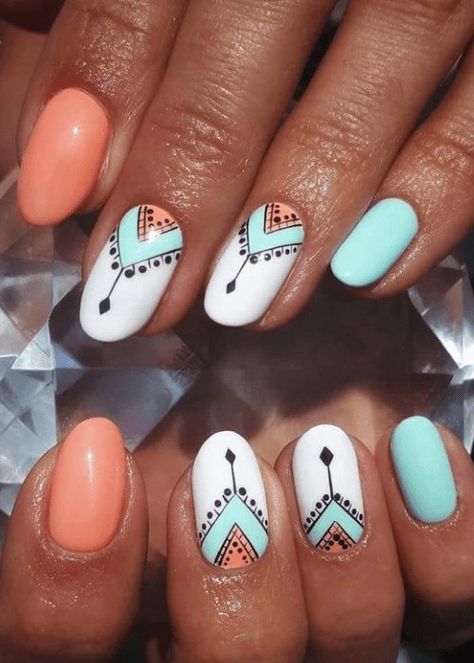 Cowboy Nail Designs, Southwestern Nail Designs, Simple Country Nails, Cowboy Nails Design, Zodiac Nails Designs, Wild Flower Nails, Boho Western Nails, Country Nail Designs, Aztec Nail Designs