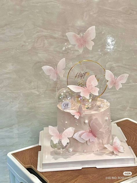 Pastel Birthday Decor, Dinara Kasko, Birthday Cake Roses, 14th Birthday Cakes, Birthday Decorations At Home, Birthday Cake Decorating Ideas, Vintage Birthday Cakes, Architectural Designer, Pink Birthday Cakes