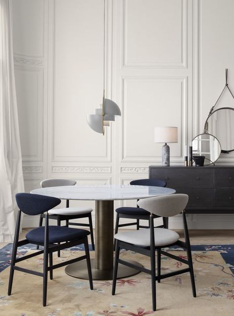 Dining Room Interiors, Small Chair, Cafe Chairs, Room Interior Design, Chairs For Sale, Dining Room Design, Modern Chairs, Danish Design, Sofa Chair