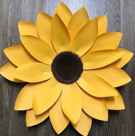 #cardmakingsupplies #homemadecardFun Crafts to Make Out of Paper 18 Easy Paper Crafts for Kids You'll Want to Make Too! Types of Craft Paper - 15 Best Paper & Uses for You #stamper #cardsofinstagram Flower Out Of Paper, Sunflower Paper Flowers, Sunflower Party, Paper Sunflowers, Crafts For Teens To Make, Crafts For Adults, Crafts Easy, Paper Flower Template, Sunflower Decor