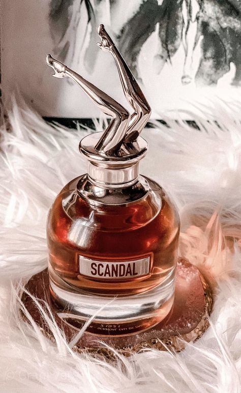 Scandal Perfume, Spring Fragrances, Perfume Bottle Design, Perfume Photography, Fragrances Perfume Woman, Perfume Collection Fragrance, Celebrity Perfume, Perfume Design, Perfume Scents