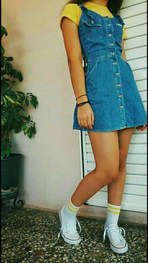 Summer Vintage Outfits, Denim Dress Outfit, Outfit Ideas Korean, Vintage Outfits 90s, First Date Outfits, Teenage Outfits, Pinterest Style, Early 2000s Fashion, Outfits Retro