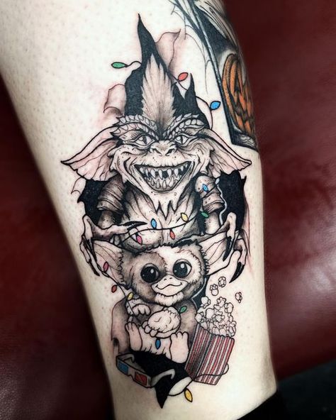 Gizmo Gremlins Tattoo, Gizmo Tattoo Design, Naomi Tattoo, Horror Characters Tattoo, Gremlin Tattoo, Gremlins Tattoo, Goosebumps Tattoo, Loving Tattoos, Gizmo Tattoo