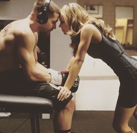 Best flick I've seen this year Southpaw Movie, Rachel Anne Mcadams, Katy Evans, Boxing Girl, Canadian Actresses, Rachel Mcadams, Post Partum Workout, Jake Gyllenhaal, E Card