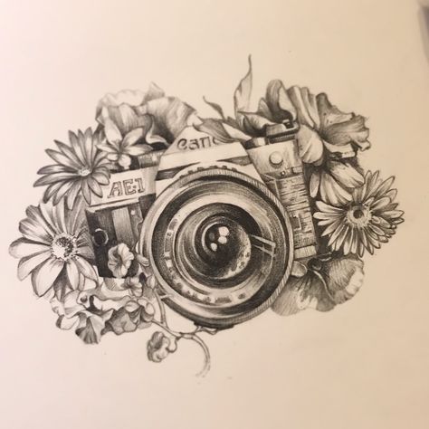 Camera Floral Tattoo, Floral Camera Tattoo, Camera Flower Tattoo, Vintage Drawing Ideas, Camera Tattoo Ideas, Vintage Camera Tattoos, Scott Tattoo, Rome Tattoo, Camera Tattoo Design