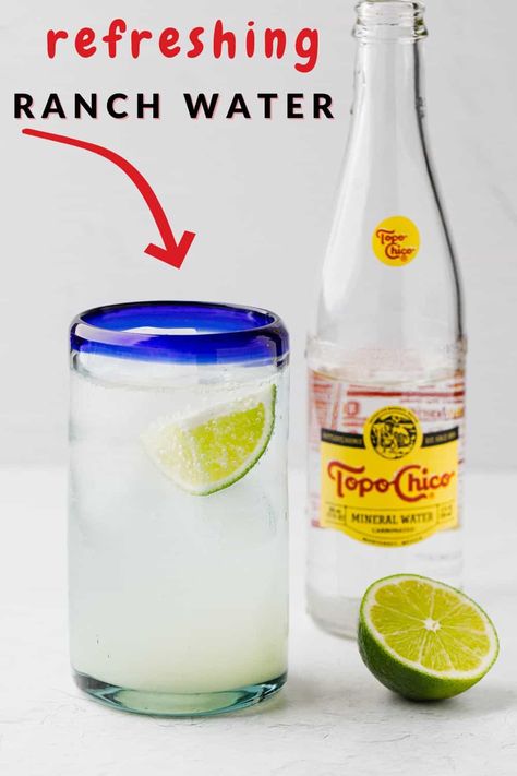 Refreshing Texas Ranch Water recipe. This cocktail will keep you cool all summer long. Easy to make with just 3 ingredients. Fewer calories than a margarita too! Ranch Water Cocktail Recipe, Texas Margarita Recipe, Texas Roadhouse Chili Recipe, Martini Recipes Classic, Easy Chicken Fettuccine, Easy Chicken Fettuccine Alfredo, Ranch Water Recipe, Sparkling Mineral Water, No Bake Banana Pudding