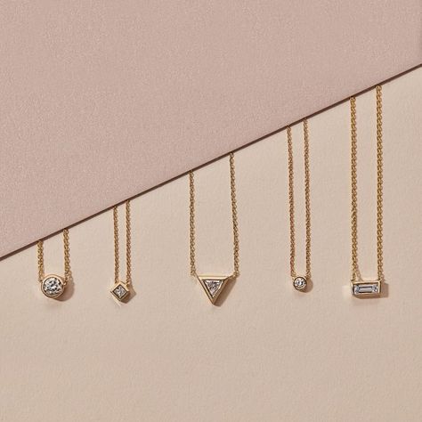 Rings Layering, Diamond Earrings Hoop, Stacking Necklaces, Necklace Photography, Modern Gold Ring, Studs Piercing, Photographing Jewelry, Jewellery Photography Inspiration, Stone And Strand