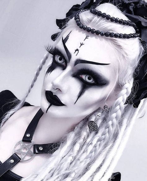 Gothic Suspiria on Instagram: “@gothicsuspiria Model: @victorialovelace ♡ #goth #gothgoth #gothgirl #gothstyle #gothmodel #grunge #gothmakeup #alternativefashion…” White Contact Lenses Make Up, Female Halloween Makeup Ideas, Halloween Makeup With Contacts, White Lenses Makeup, Sorceress Makeup Halloween, White Contacts Makeup, Halloween Demon Makeup, White Contacts Halloween, White Witch Makeup