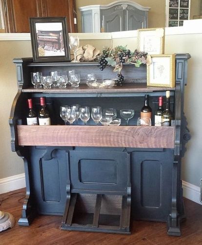 1800 s eastlake pump organ repurposed into a wine bar, diy, painted furniture, repurposing upcycling Organ Repurpose Ideas, Repurpose Organ, Repurposed Organ, Repurposed Piano, Furniture Repurposing, Pump Organ, Bar Diy, Vintage Industrial Design, Apartment Makeover