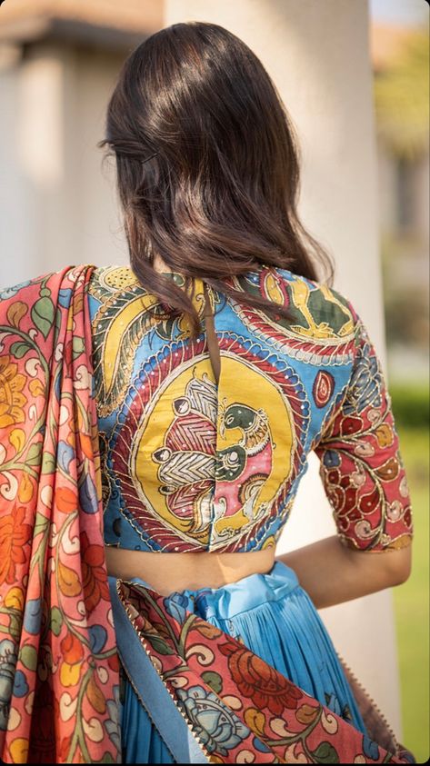 Long Blouse Designs, Kalamkari Blouse, Cutwork Blouse Designs, Half Saree Lehenga, Long Gown Design, Traditional Blouse Designs, Lehenga Designs Simple, Fashionable Saree Blouse Designs, Simple Kurta Designs