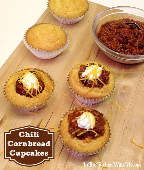 Chili Cornbread Cupcakes #SundaySupper Chili Cook-off - In The Kitchen With KP Chili Stuffed Cornbread Muffins, Sweet And Savory Cupcakes, Chili Cornbread Muffins, Taco Cupcakes With Cornbread, Savoury Cupcakes, Chili Cupcakes, Cookoff Ideas, Cornbread Cupcakes, Dinner Cupcakes