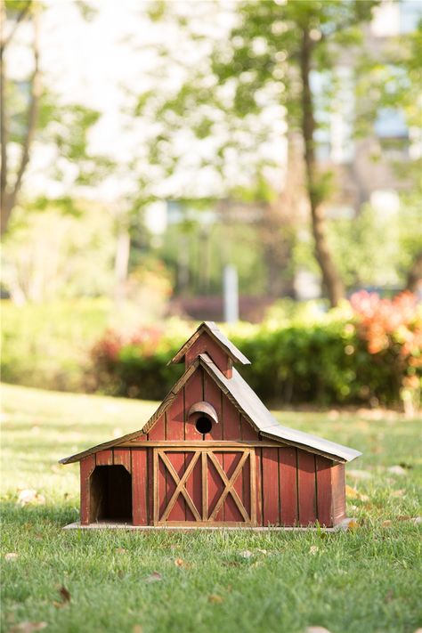 Garden birdhouses