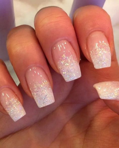 Faded Nails, Unghie Sfumate, Ombre Nails Glitter, Sparkle Nails, Bride Nails, Pink Nail, Nail Designs Glitter, Bridal Nails, Prom Nails