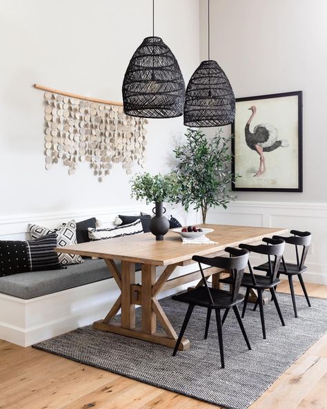 finally! a black serena and lily headlands pendant dupe! I’m obsessed with serena and lily and have always wanted a serena and lily kitchen / living room / dining room / home office and now I can have it! this affordable headlands pendant copycat is just $69! copycat decor is the way to decorate if you’re decorating on a budget. #lighting #dupes #lookalike #knockoff #light Boho Dining Room, Banquette Seating, Dining Nook, Dining Room Inspiration, Small Dining, Farmhouse Dining, Dining Room Design, Room Table, Dining Room Decor