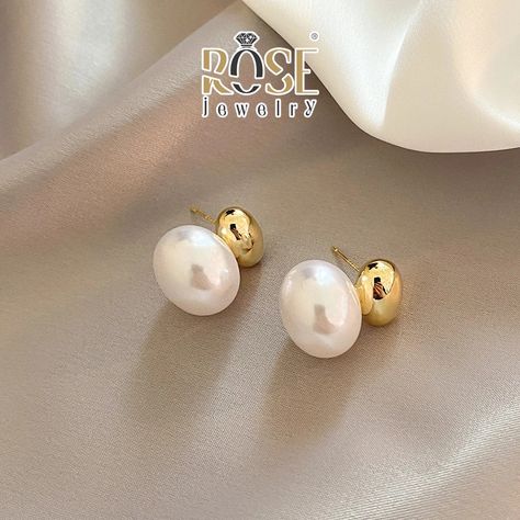 Shop with love 🛒 . Half moon earrings 👇 . https://rosejewelryonline.com/collections/earrings Flat Pearl Earrings, Pearl Drop Earrings Gold, Bridal Party Jewelry, Sweet Accessories, Cheap Earrings, Sweet Earrings, Copper Style, Womens Earrings Studs, Classic Earrings