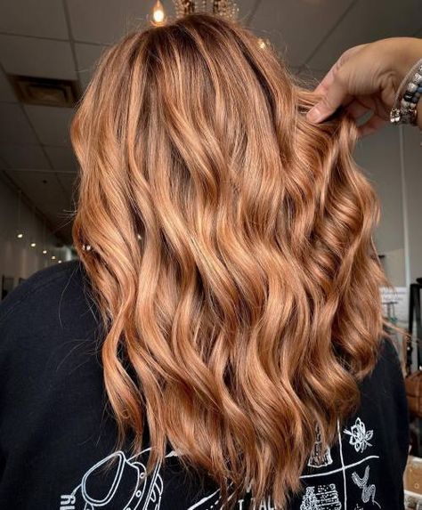 Sunrise Blonde Hair, Natural Strawberry Blonde Hair, Strawberry Blonde Hair Ideas, Large Barrel Curling Iron, Strawberry Blonde Highlights, Blonde Hair Ideas, Red Blonde Hair, Strawberry Blonde Hair Color, Strawberry Hair