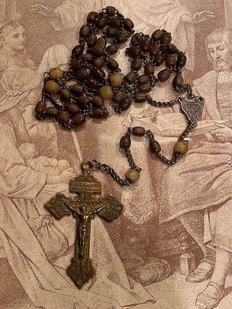 Estate Fresh! Antique Rosary approximately 22.5 total length Please remember all items are vintage & estate found, therefore do not expect perfection as they may show some wear or imperfections only adding to the character & authenticity. I do my best to accurately describe & photograph all items. Please message me with any questions. Thank You! Antique Rosary, Vintage Rosary, Rosary Aesthetic, Holy Rosary, Southern Gothic, Silver Jewelry Design, Rosary Catholic, Beautiful Blankets, Sphynx