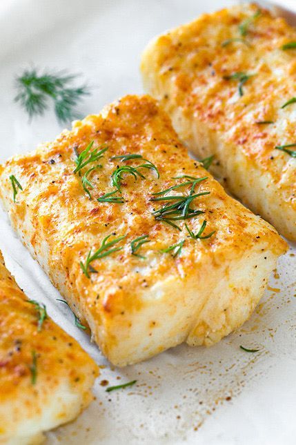 Halibut Recipes Baked, Baked Halibut, Tilapia Fish Recipes, Fish Recipes Baked, Halibut Recipes, Fish Dinner Recipes, Fish Recipes Healthy, Fish Dinner, Healthy Fish