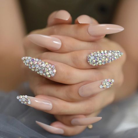 Salon Party, Nails Extra, Bling Rhinestones, Squoval Nails, Nail Photos, Uv Nails, Bride Nails, Dark Nails, Nail Length