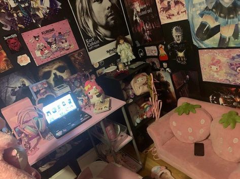 Pastel Goth Room Ideas, Pink Goth Room, Pastel Goth Room, Emo Room, Sanrio Room, Horror Room, Kawaii Room Ideas, Scene Room, Hello Kitty Room Decor