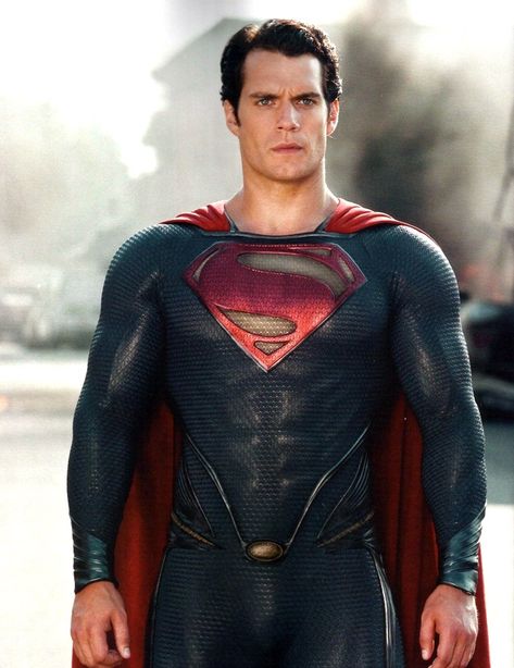 Superman - man-of-steel amazing movie ! So inspiring to comic book and non comic book lovers alike! Henry Cavill Superman, Superman Suit, Superman Costume, Superman Pictures, Superman Henry Cavill, Superman Wallpaper, Superman Man Of Steel, Summer Movie, Batman Vs Superman